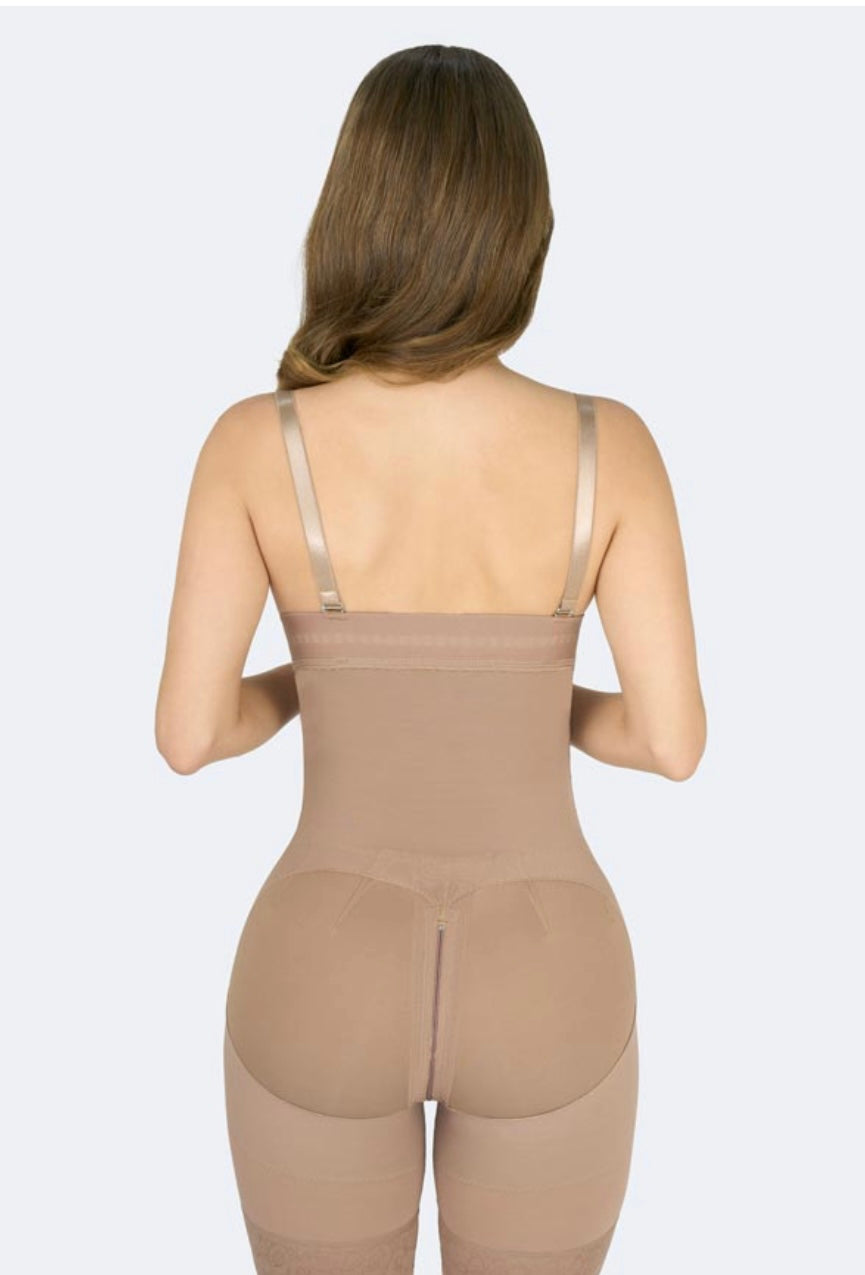 Strapless con Broches y sierre perineal Ref: 11036