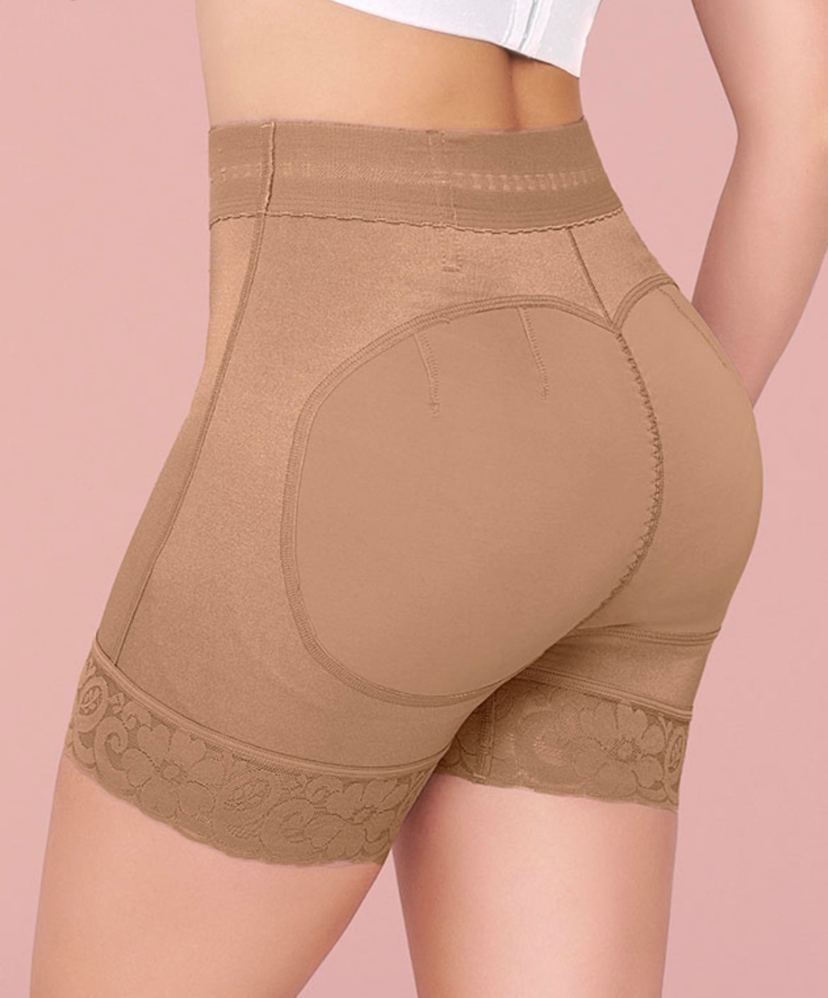 Short levanta cola Ref:2407