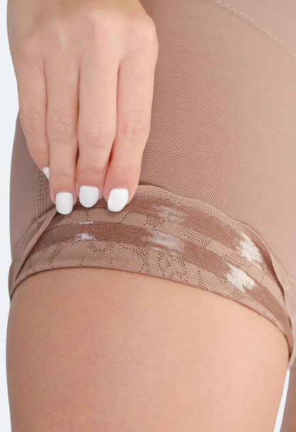 Short Levanta Cola Ref:16001