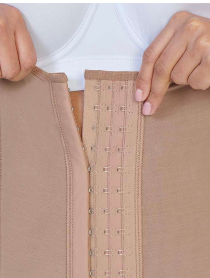 Body short con Broches Ref:12032.