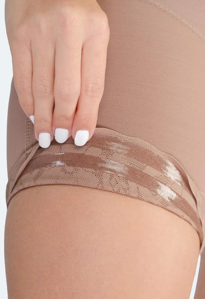 Strapless con Broches y sierre perineal Ref: 11036